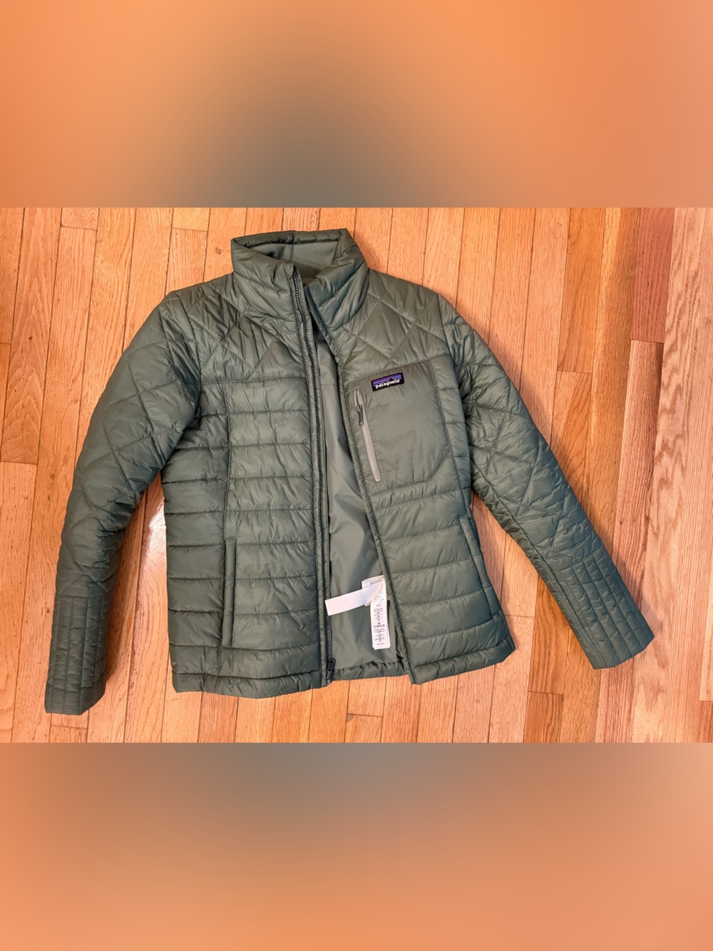 Patagonia Men's Quilted Puffer Jacket in Olive